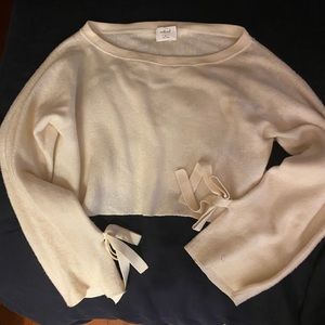 Wilfred cream cropped sweater with tie detail